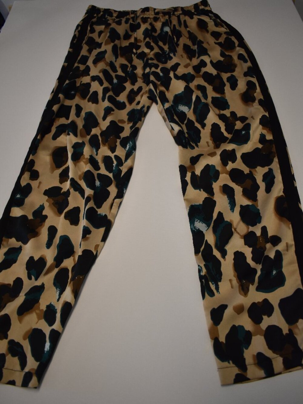 See And Be Seen Women's Leopard Animal Print Satin Pull-On Pants Size Large